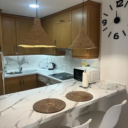 Apartment Bryson Gigantes