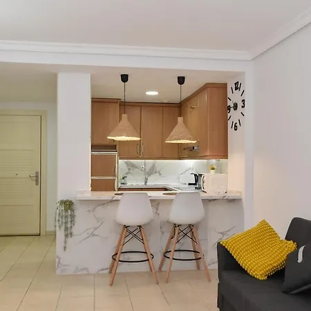 Bryson Gigantes Puerto de Santiago (Tenerife)