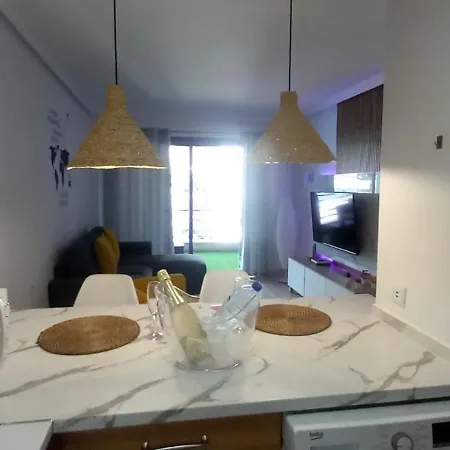 Apartament Bryson Gigantes *